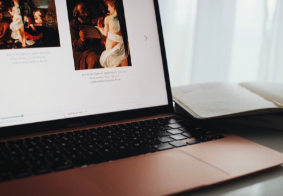 美国人年终网购需求超疫情高峰！亚马逊依然是首选！